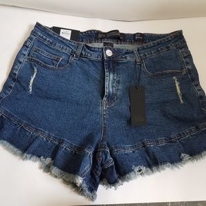 City Chic Frill Shorts